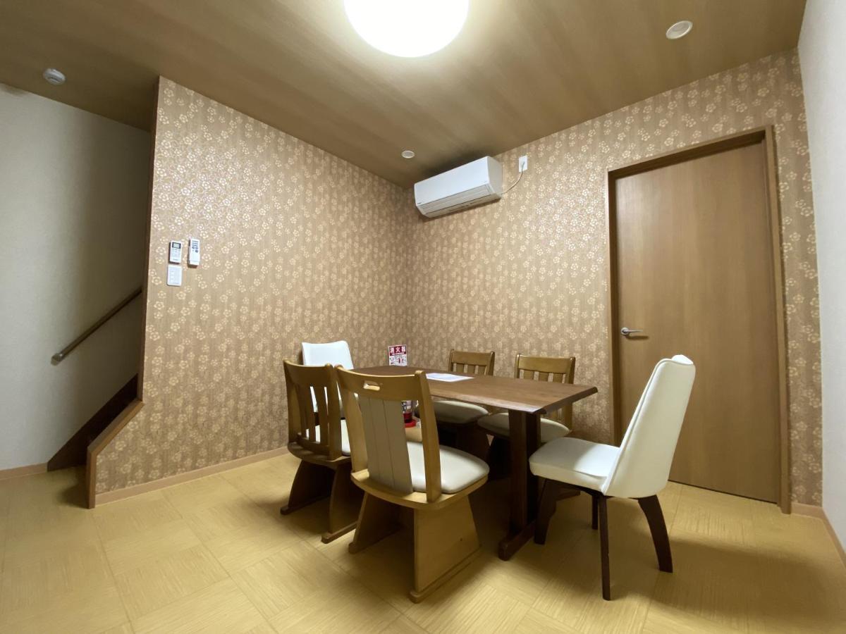 Wutong-40 Minutes Direct To Kansai Airport And 5 Minute Walk To Jr Or Subway Or Nankai Line And 1 Minute To Tsutenkaku The Landmark Of Osaka And Many Japanese Bistros Nearby Εξωτερικό φωτογραφία