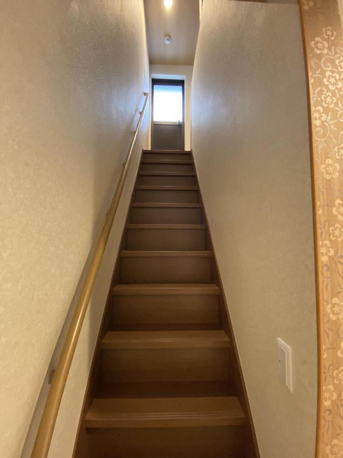 Wutong-40 Minutes Direct To Kansai Airport And 5 Minute Walk To Jr Or Subway Or Nankai Line And 1 Minute To Tsutenkaku The Landmark Of Osaka And Many Japanese Bistros Nearby Εξωτερικό φωτογραφία