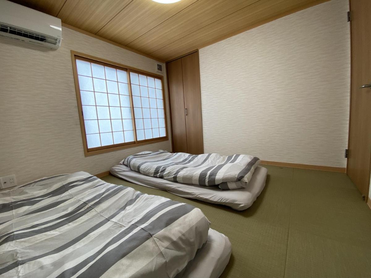 Wutong-40 Minutes Direct To Kansai Airport And 5 Minute Walk To Jr Or Subway Or Nankai Line And 1 Minute To Tsutenkaku The Landmark Of Osaka And Many Japanese Bistros Nearby Εξωτερικό φωτογραφία